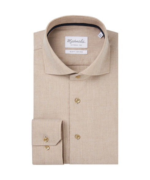 Zandkleurig geweven overhemd met lichte knopen