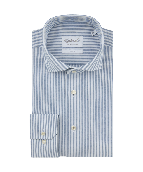 Blauw-wit gestreept overhemd met lichte knopen