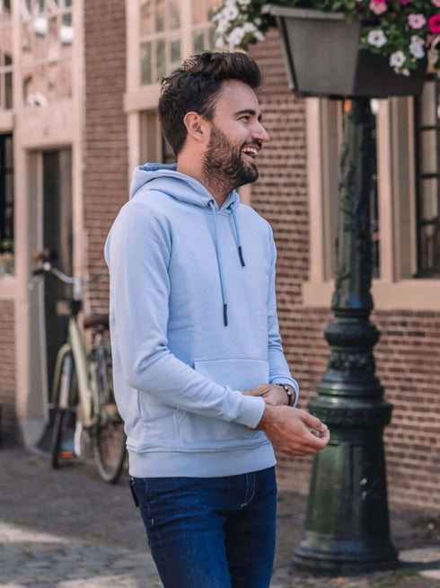 Lichtblauwe hoodie